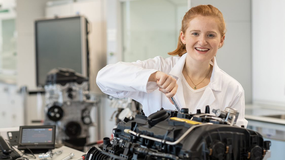 Hannah Langridge Automotive Engineering student